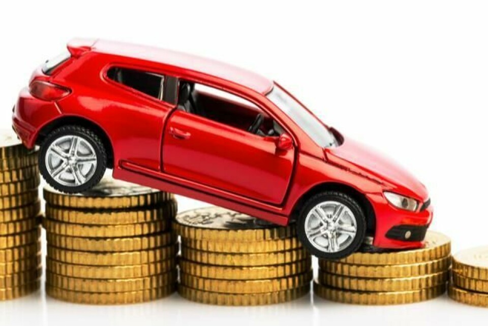 Auto industry faces lengthy decline in sales Declining sales_news flash 1