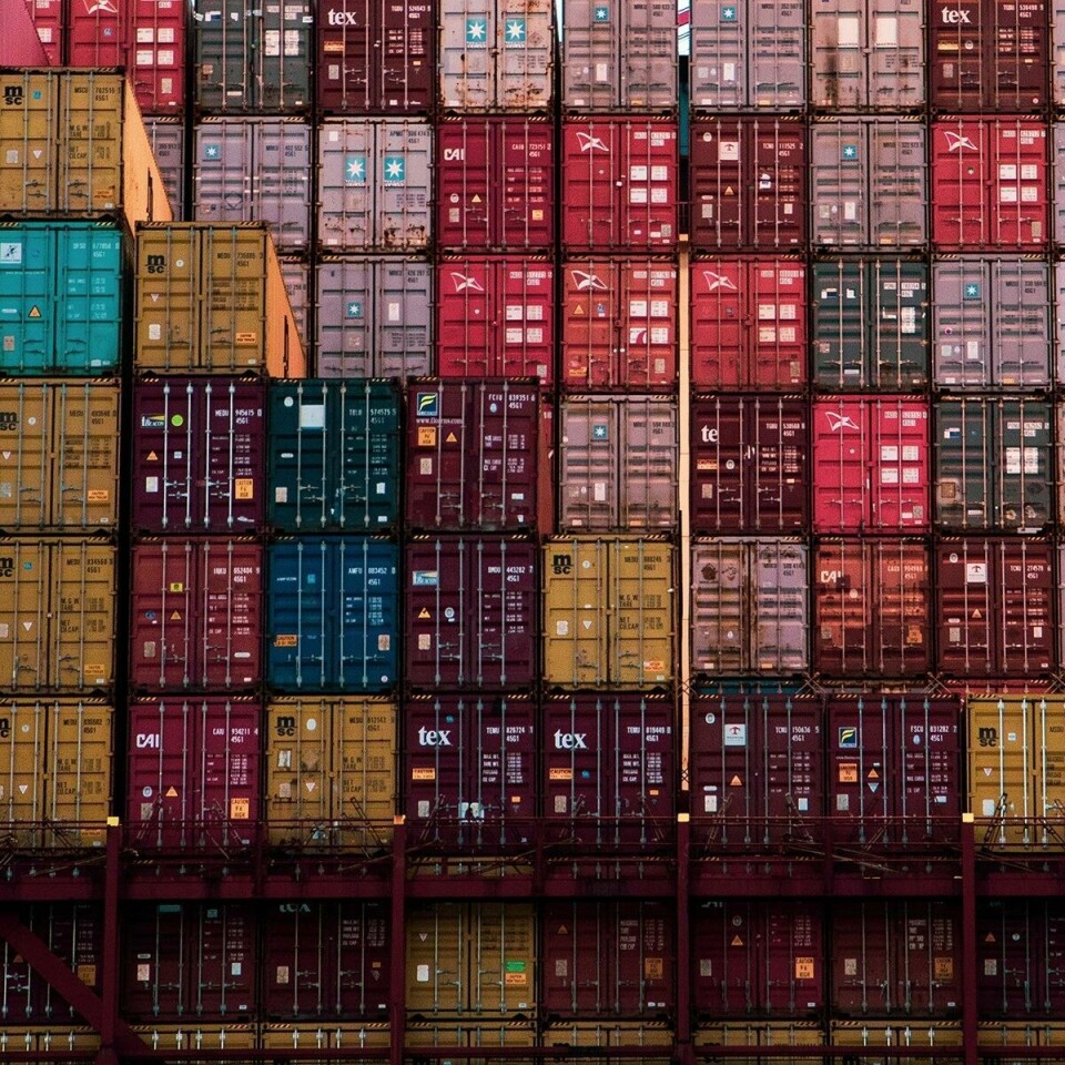 From doom and gloom to fast and furious POLB_containers01