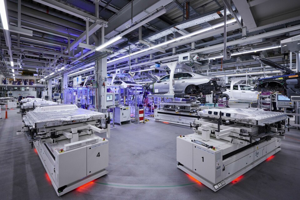 BMW i7 production at the Dingolfing plant bmw-i7-production_Dingolfing_plant