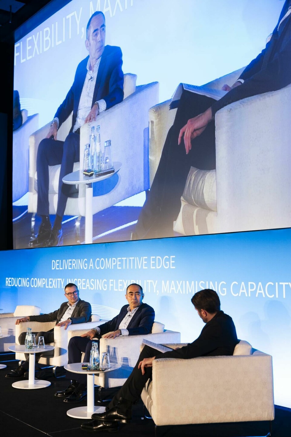 (L to R) Étienne Jacob, Global Supply Chain Director, Plastic Omnium; Levent Yuksel, Freight Operations Director, JLR; Christopher Ludwig, Chief Content Officer, Automotive Logistics & Ultima Media. FRPIC_240320_ALSC_Europe_259