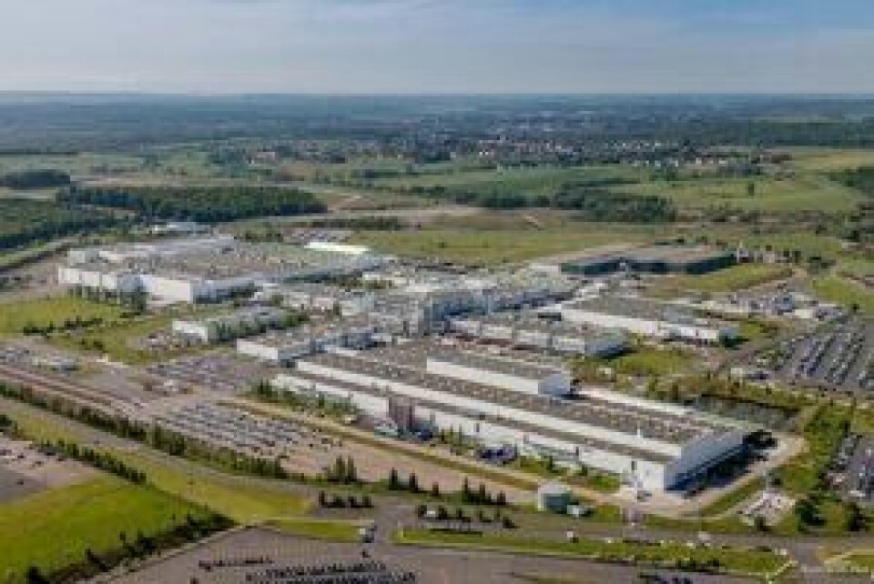 The Mercedes-Benz plant in Hambach MercHambach-300x200