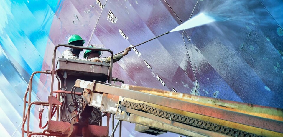Höegh has taken steps to ensure invasive aquatic species are not carried on its vessels’ hulls TEST Biofoul_banner_medium