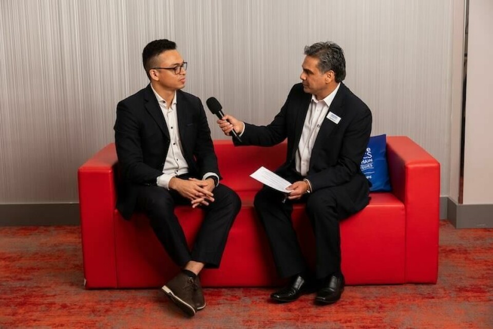 Red Sofa | How Mercedes-Benz uses data quality to drive AI-powered efficiency ALSC DS Europe Red Sofa John Torres Mercedes-Benz
