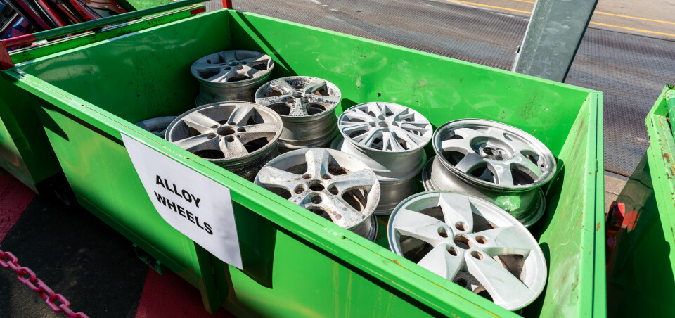 Toyota circular factory alloy wheels