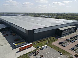 Stellantis distributes service parts to UK and Ireland from newly built facility in Ellesmere Port