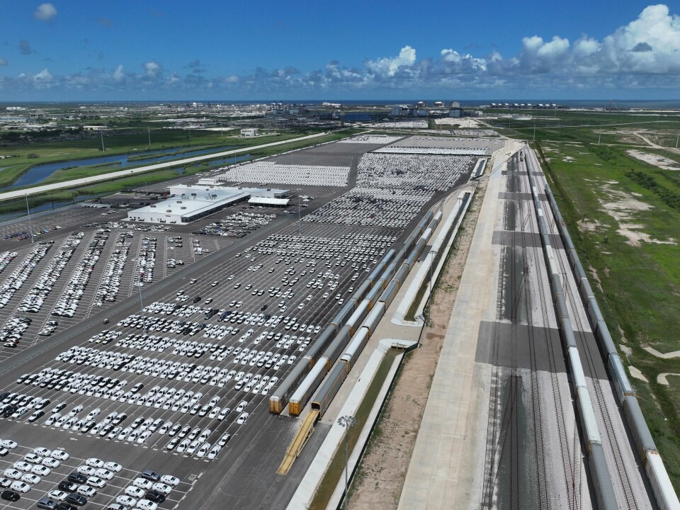Port Freeport’s location and links to intermodal connections offer competitive advantages to OEMs Port Freeport has intermodal conntections