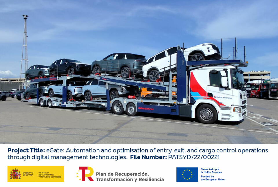 The eGate digitises the process of receiving and delivering vehicles by truck, providing automated access to the carriers delivering or picking up vehicles from Autoterminal Barcelona.