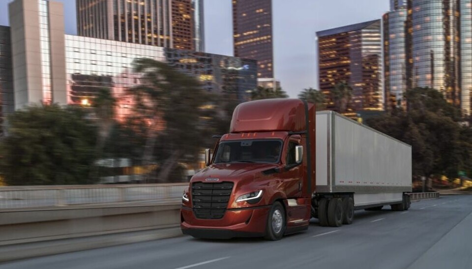 A 25% tariff on heavy truck imports follows an investigation launched by the US Department of Commerce Freightliner Cascadia US Truck Tariffs Response